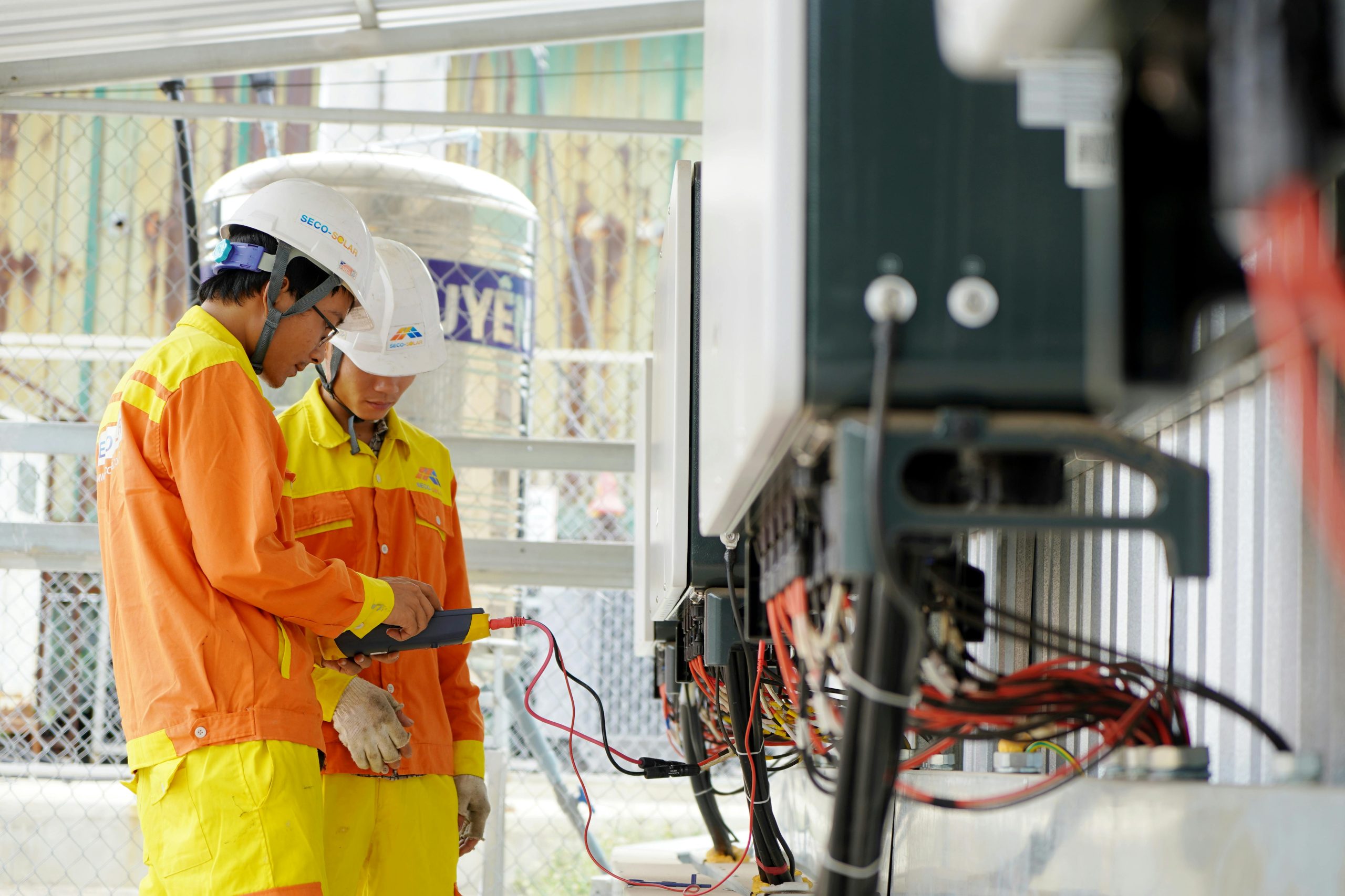 renewable energy electrician solar sustainable energy Renewable Energy Electrician in Camberley Solar panel Installations in Hook Renewable Energy Electrician in Surrey Solar Solutions Solar Installations in Hook Hampshire and areas around